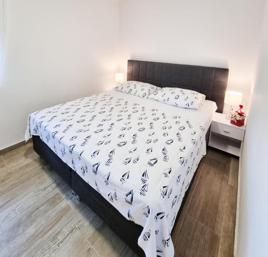 Apartment Ane 2 Тисно Екстер'єр фото